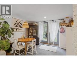 320 Moss St, Victoria, BC V8V4M9 Photo 37