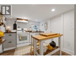 320 Moss St, Victoria, BC V8V4M9 Photo 40