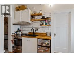 320 Moss St, Victoria, BC V8V4M9 Photo 57