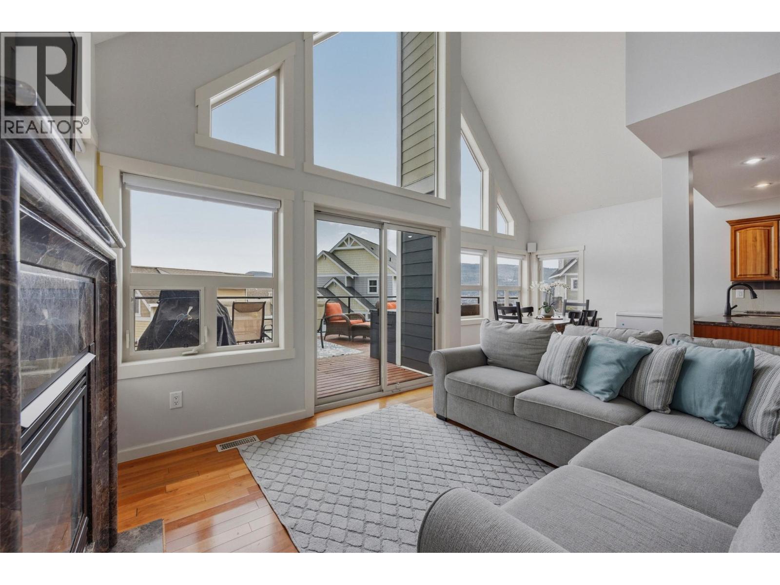 220 6765 La Palma Loop, Kelowna