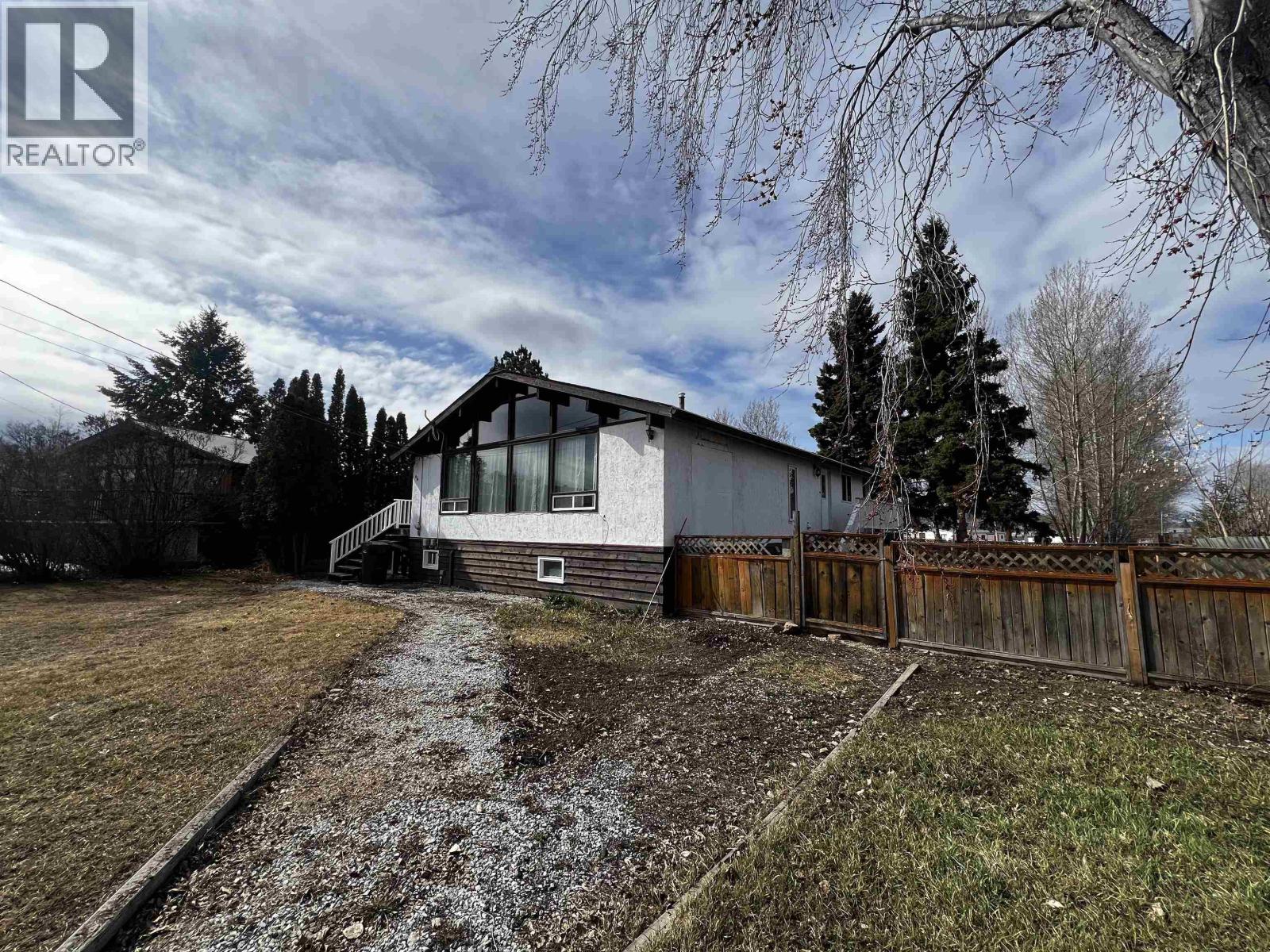 414 ENDAKO PLACE - Image 2