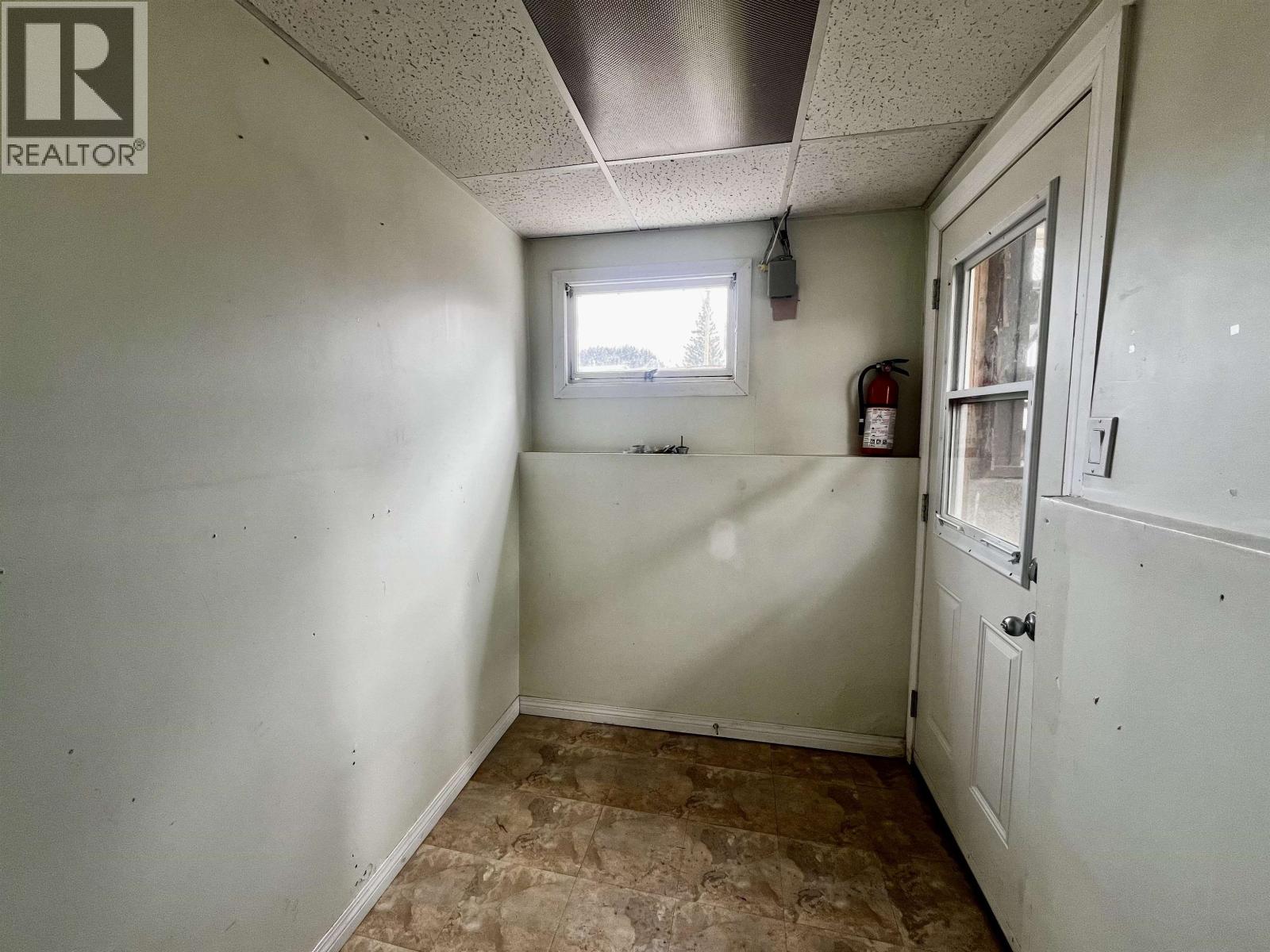 414 ENDAKO PLACE - 25