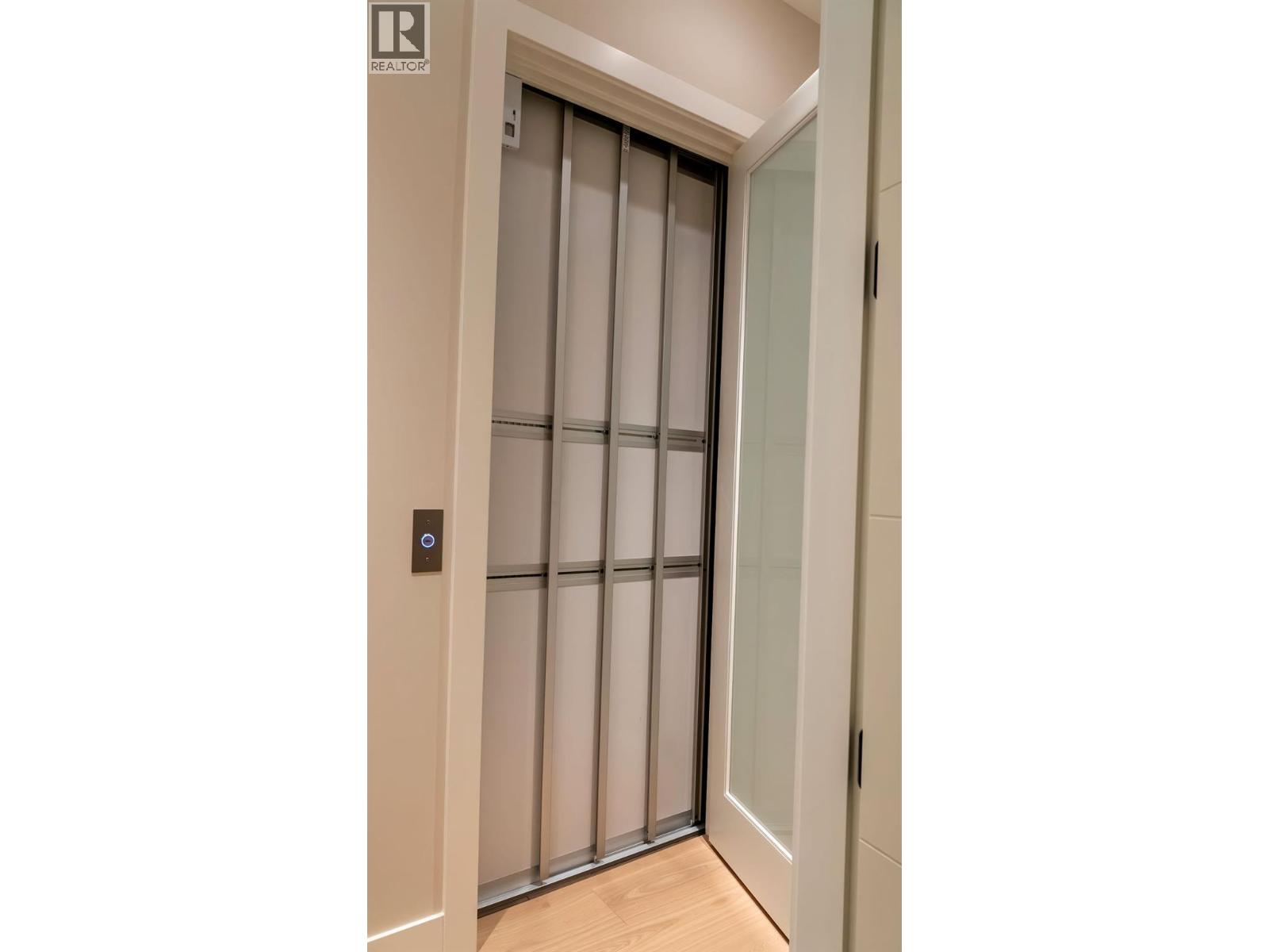 4 781 Martin Avenue, Kelowna