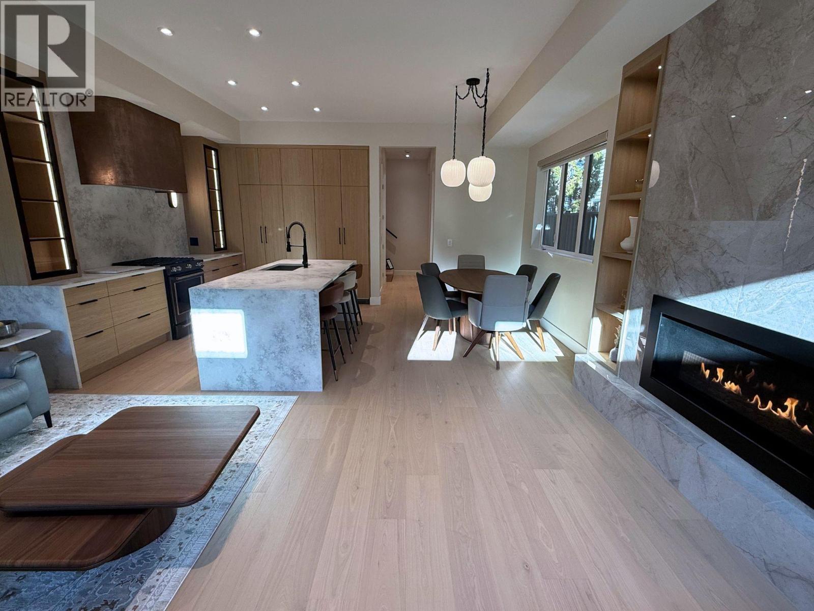 4 781 Martin Avenue, Kelowna