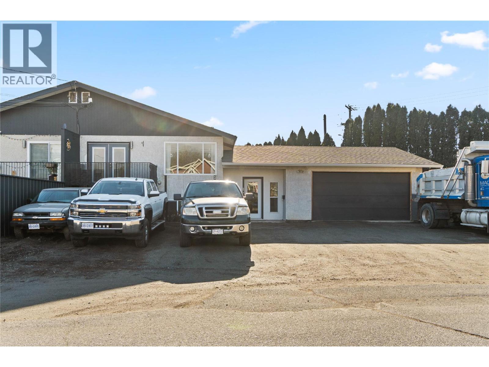 224 CYPRESS Avenue - 1