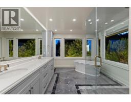 1445 Sandhurst Place, West Vancouver, BC V7S2P4 Photo 22