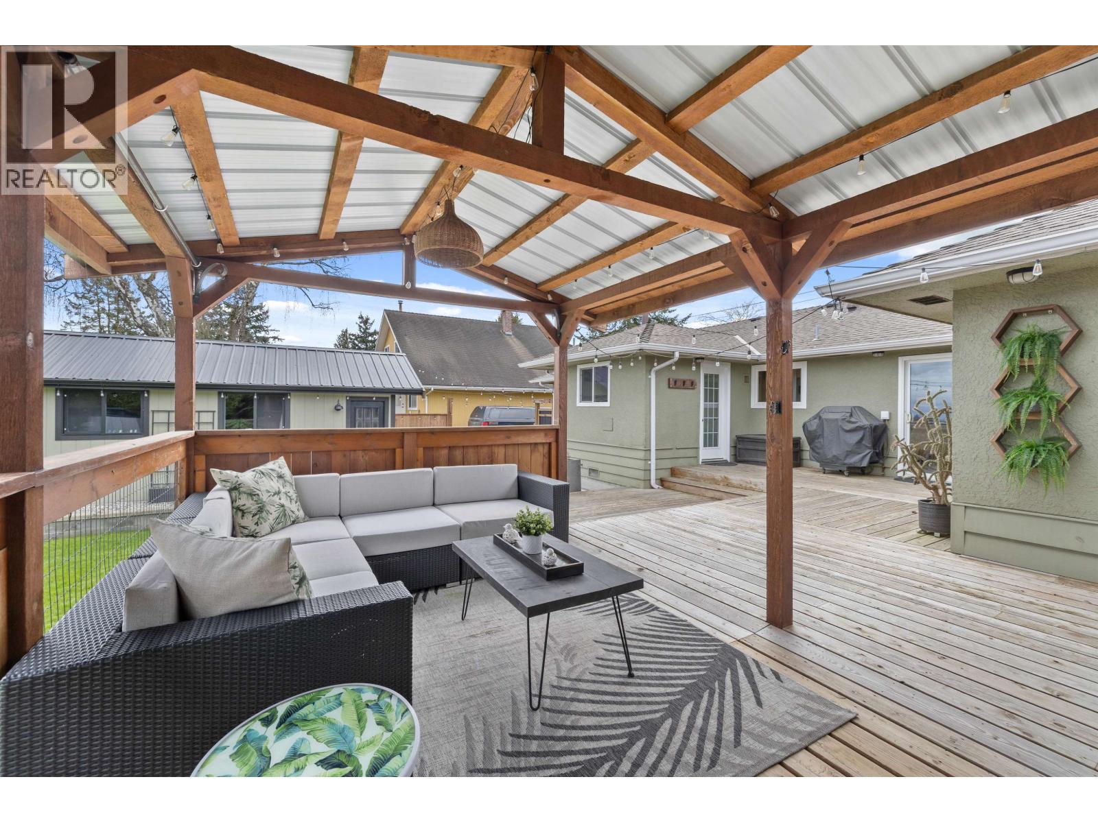 5845 CRESCENT Drive, Delta