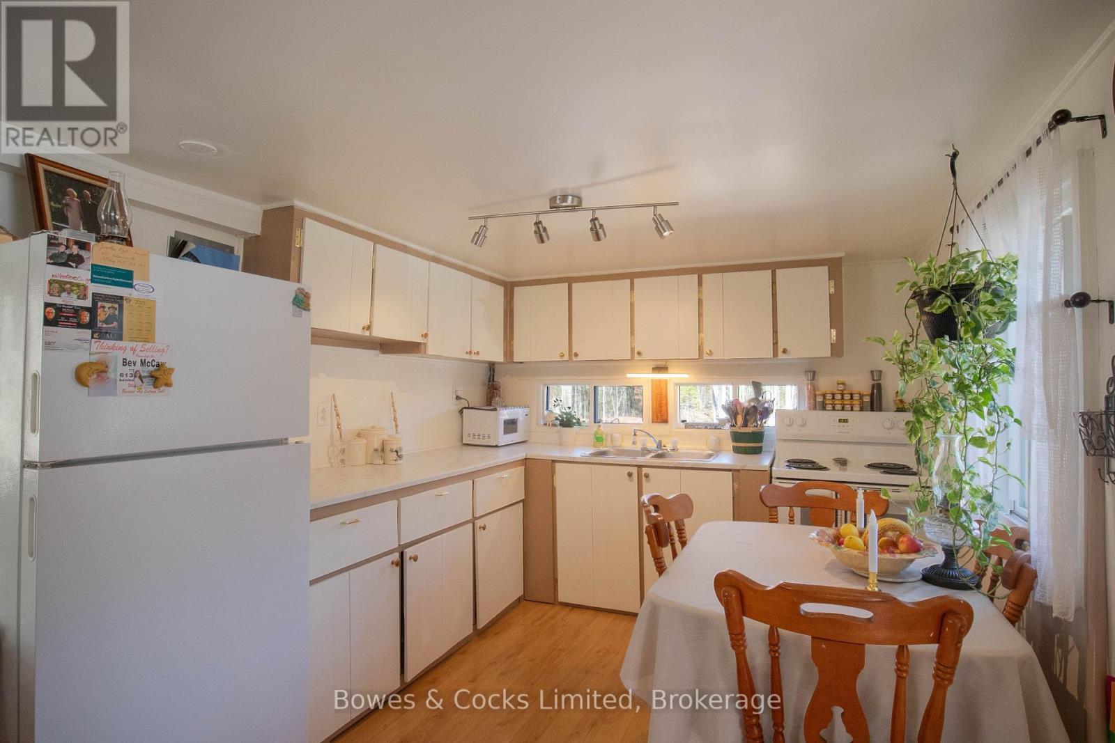 2108 OLD HASTINGS ROAD — photo 10
