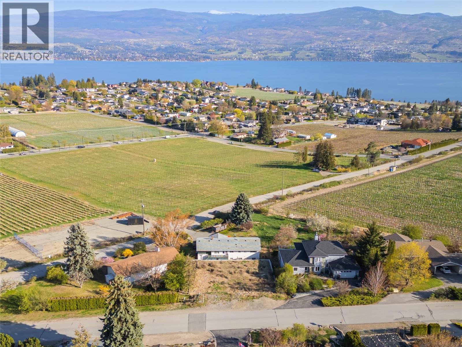  1097 Trevor Drive, West Kelowna