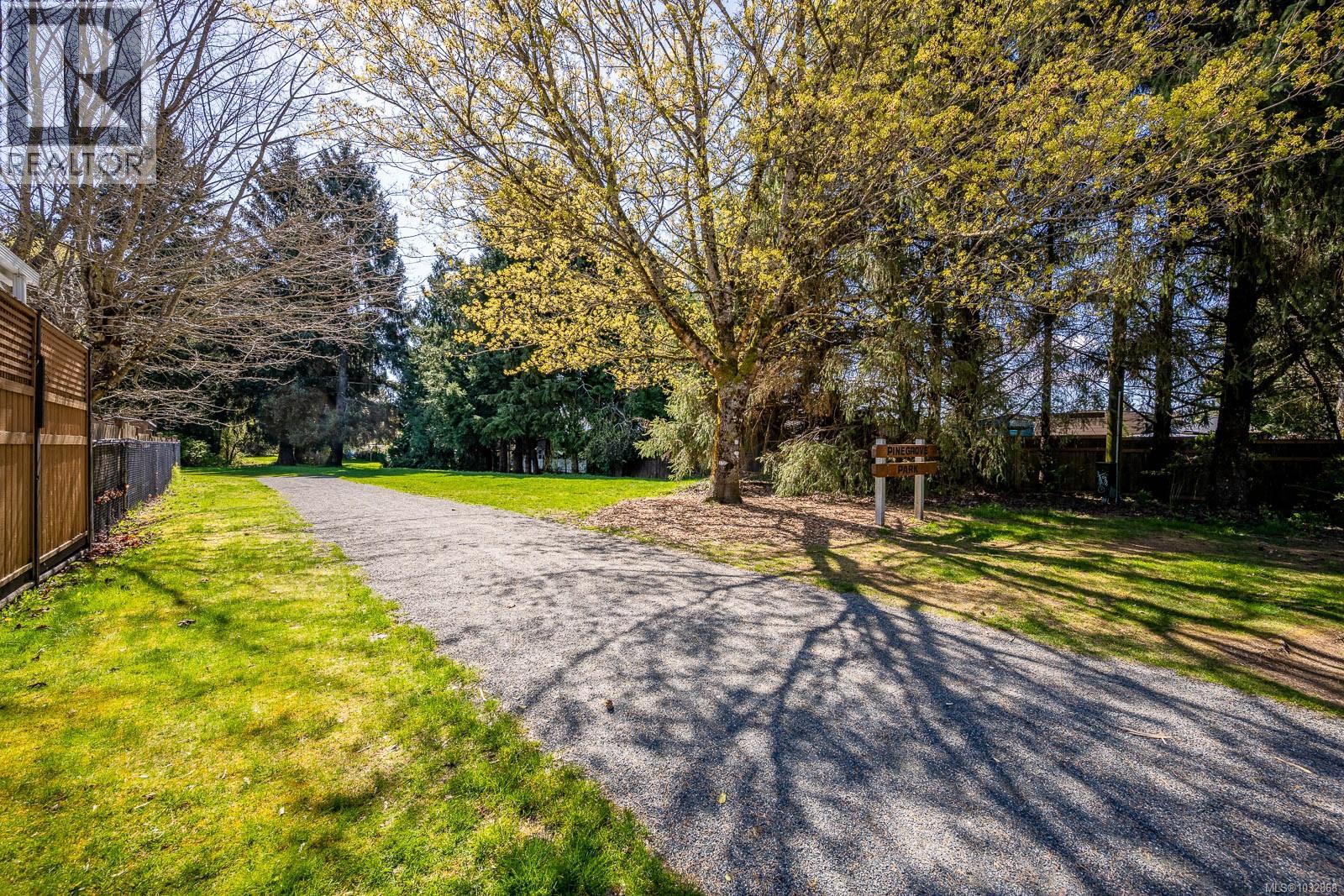 500 Nechako Ave - 37