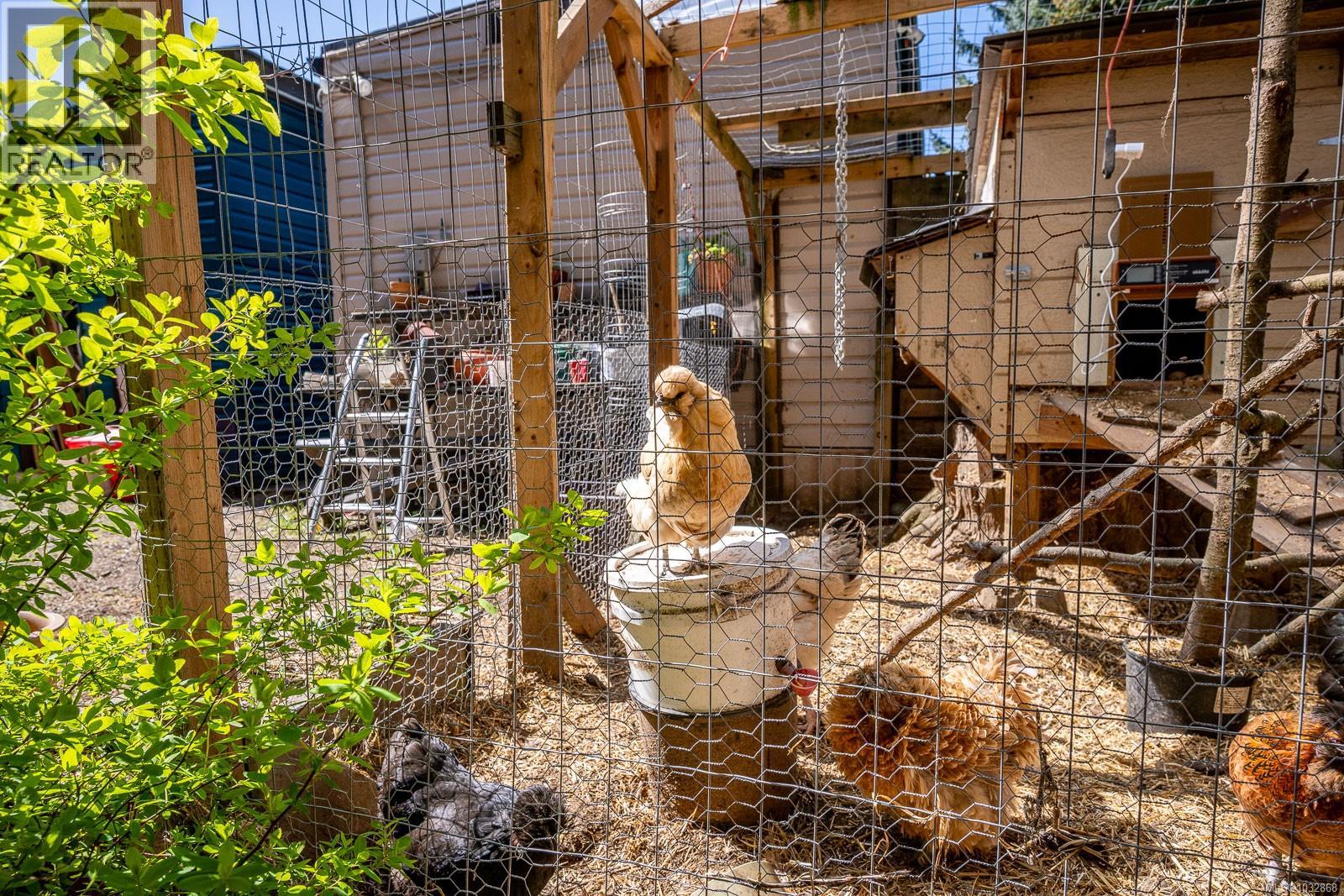 500 Nechako Ave - 49