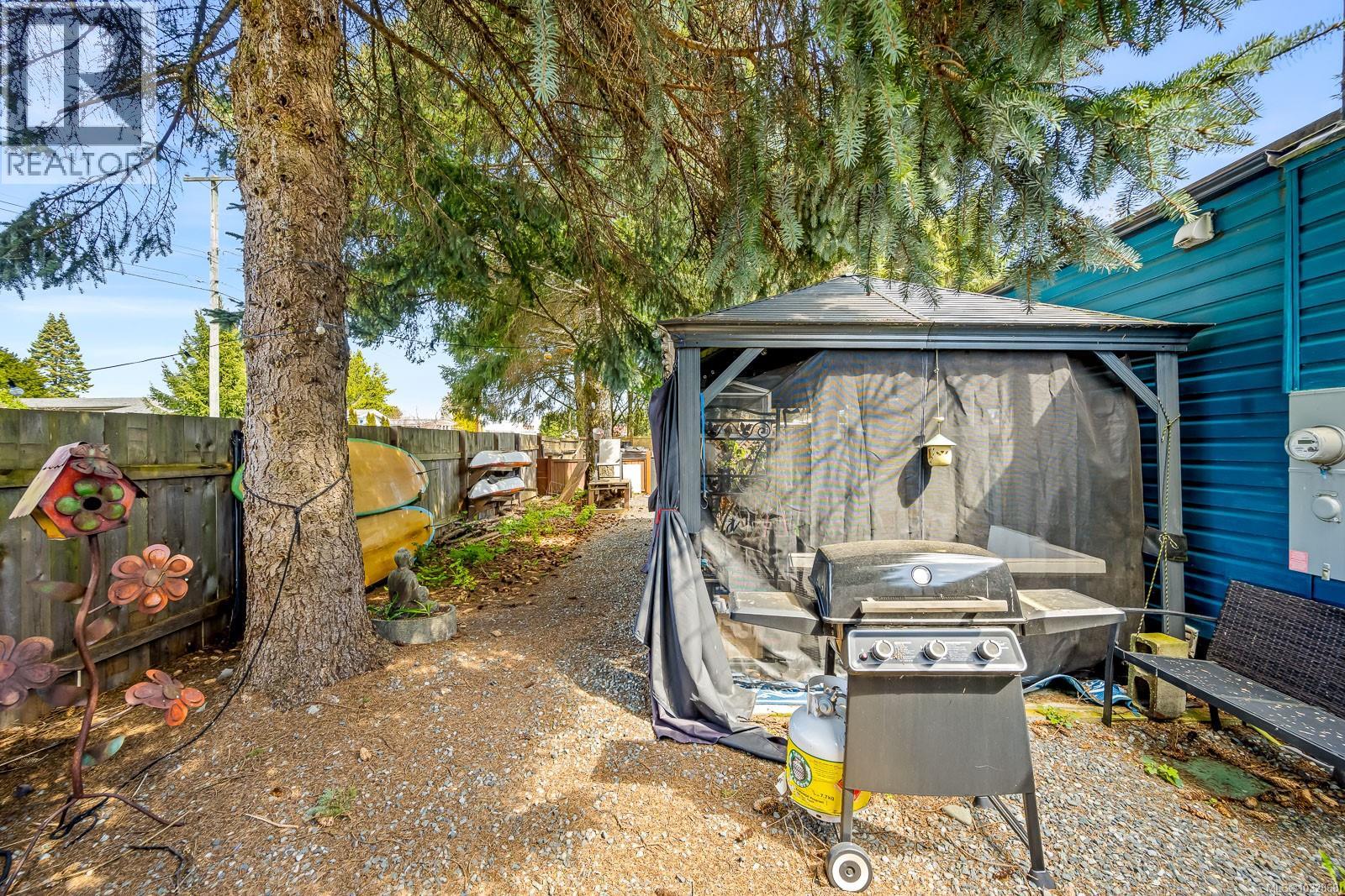 500 Nechako Ave - 22