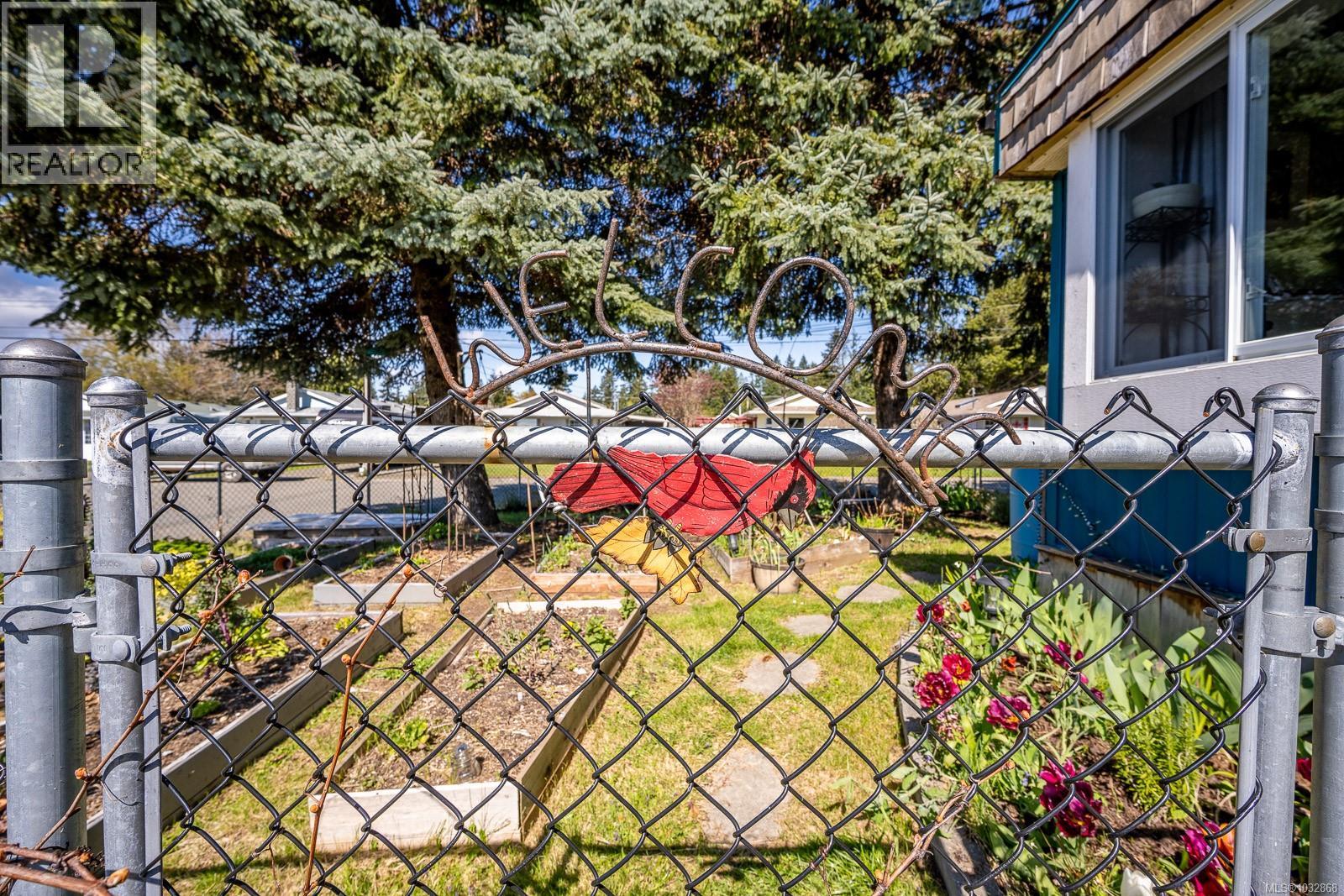 500 Nechako Ave - 51