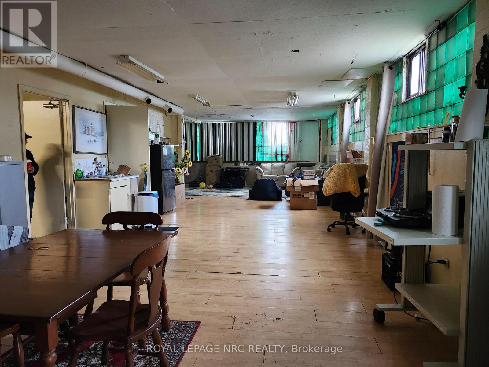 main floor apartment