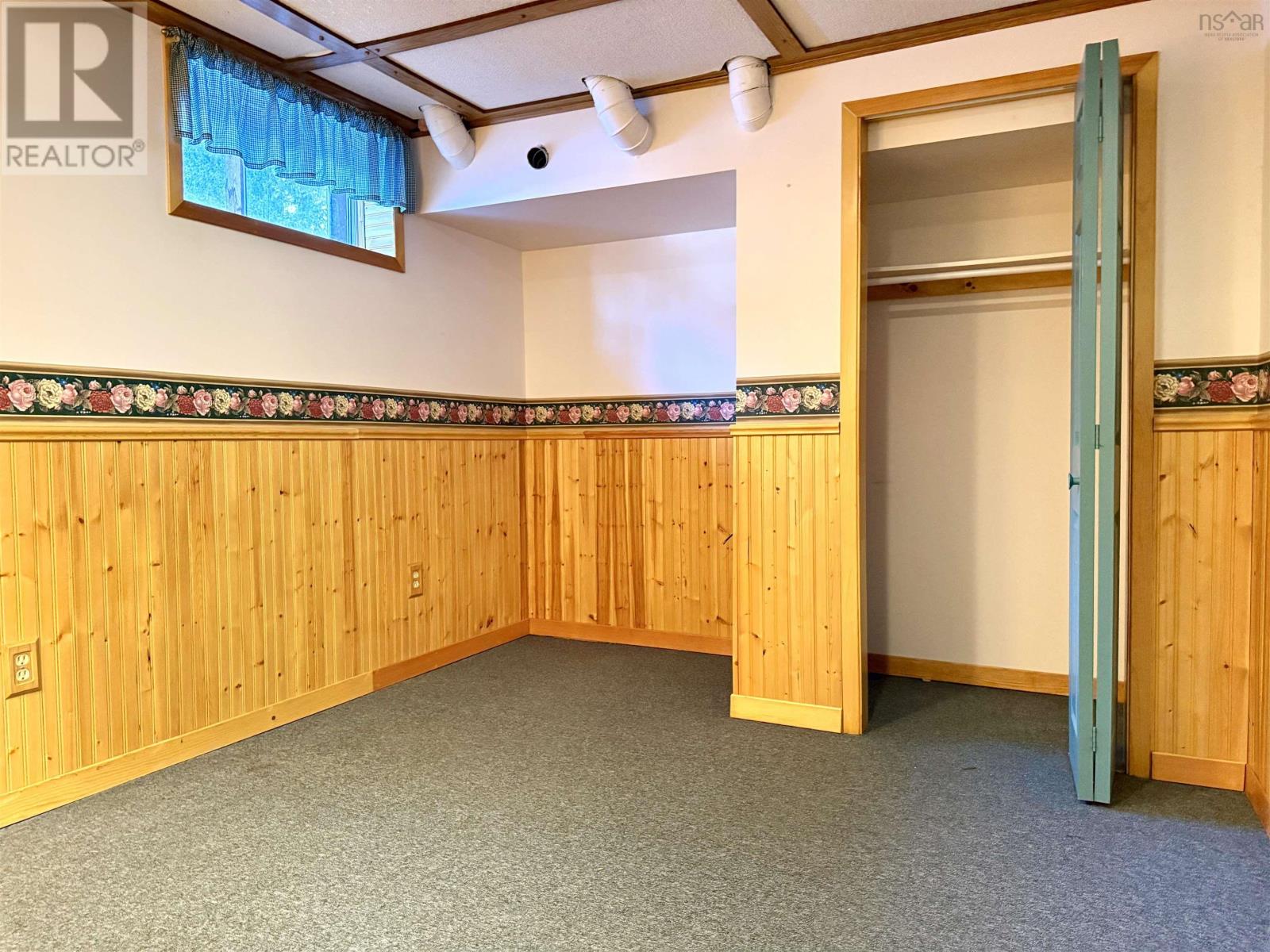 Property 44 of 50 of 46 Cornwall Street