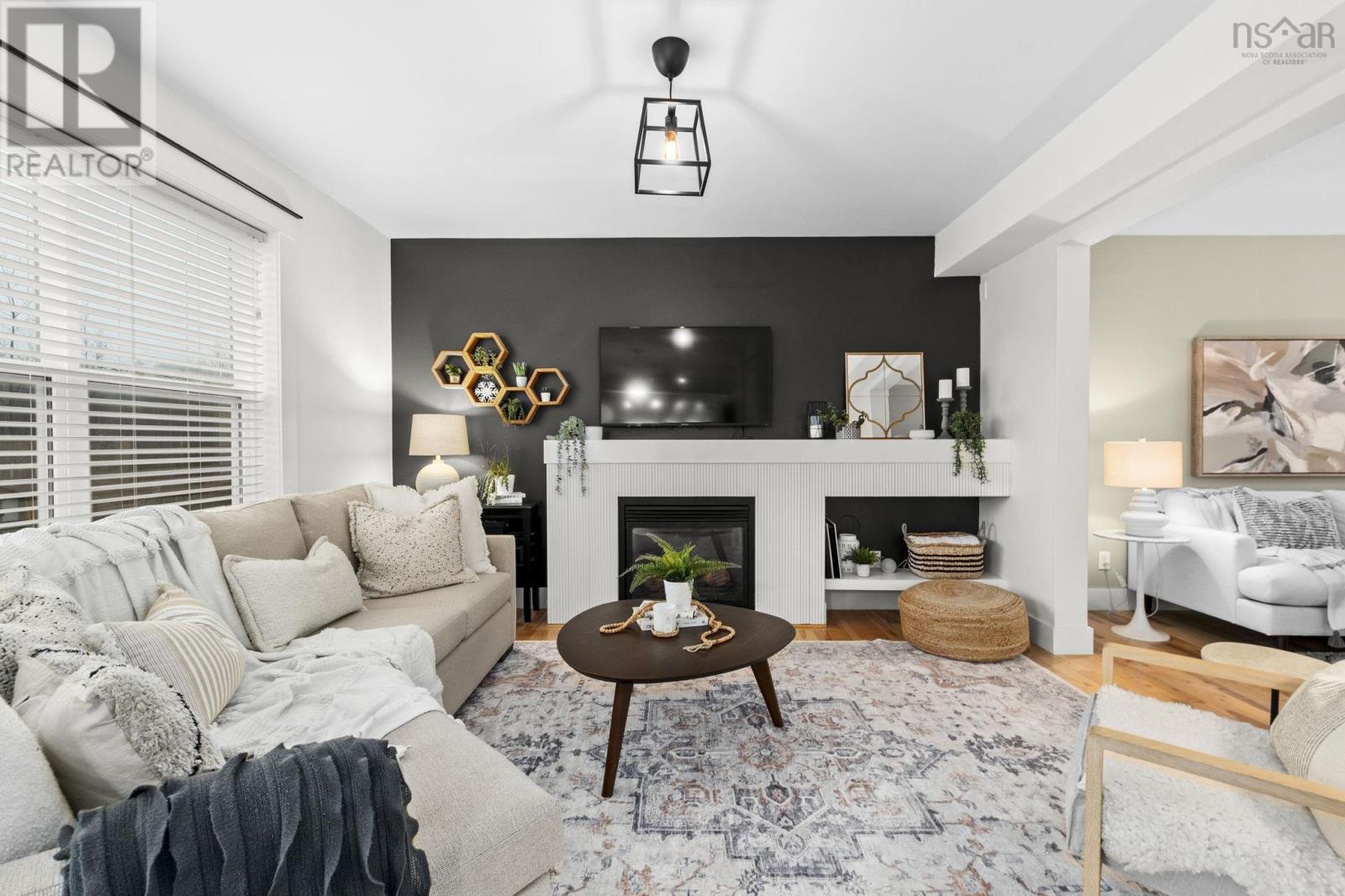 Property 12 of 50 of 124 Beachstone Drive