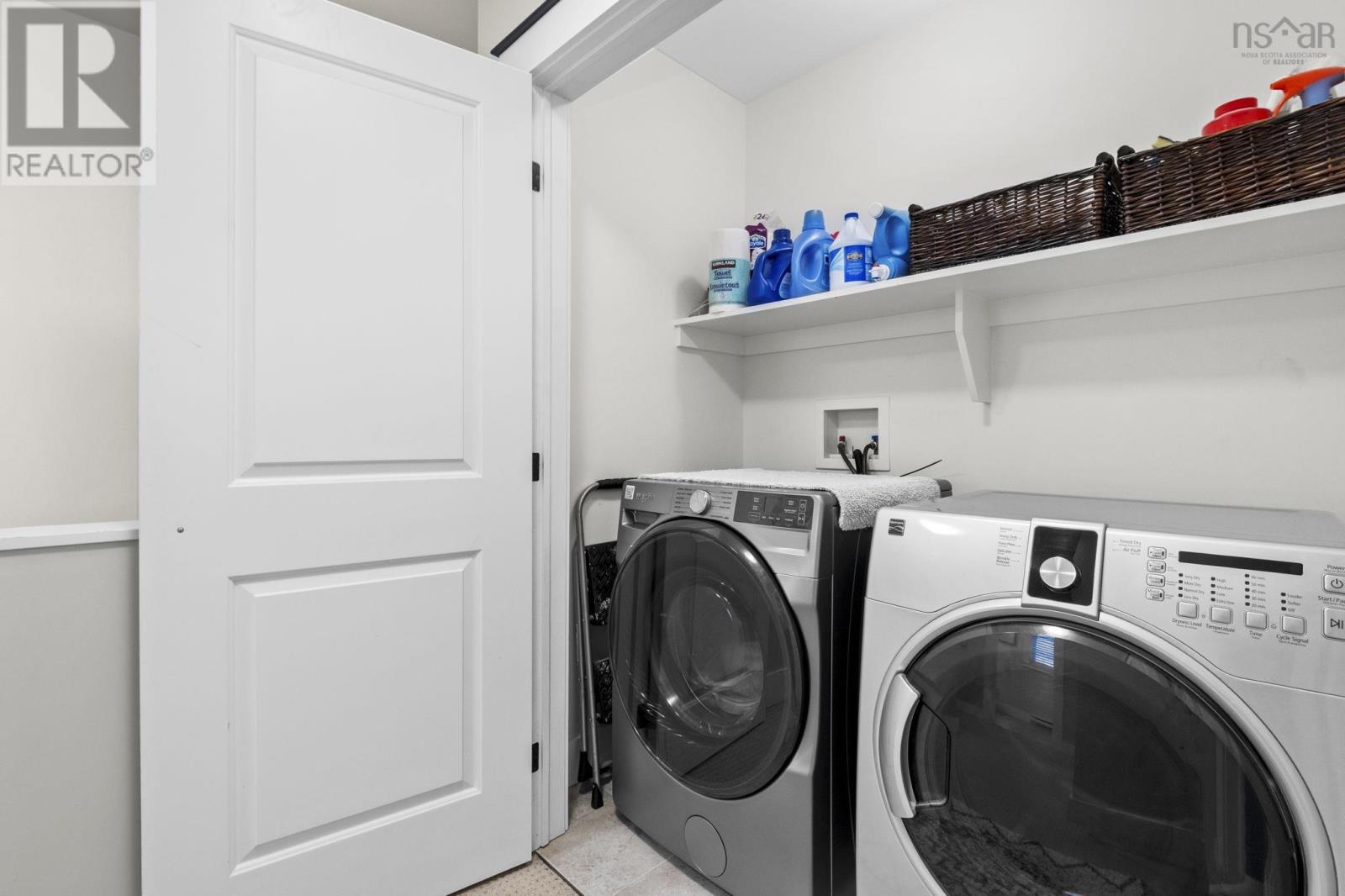 Property 40 of 50 of 124 Beachstone Drive