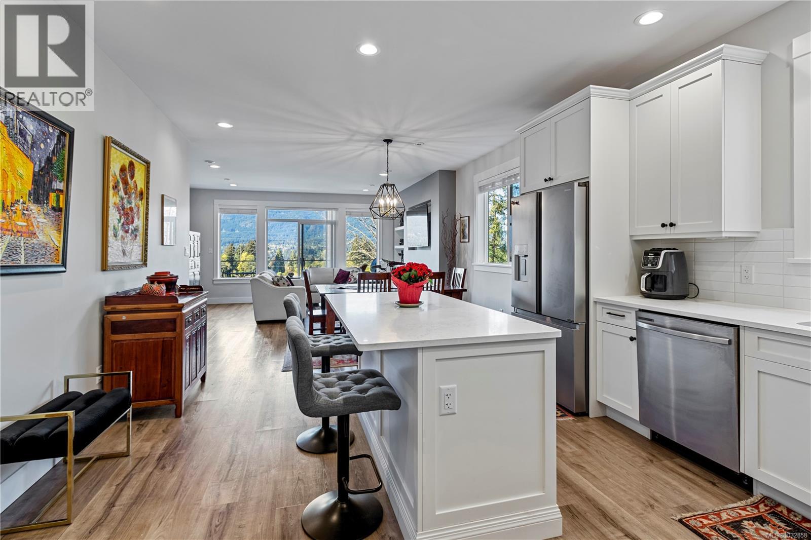 4479 Wellington Rd - 6