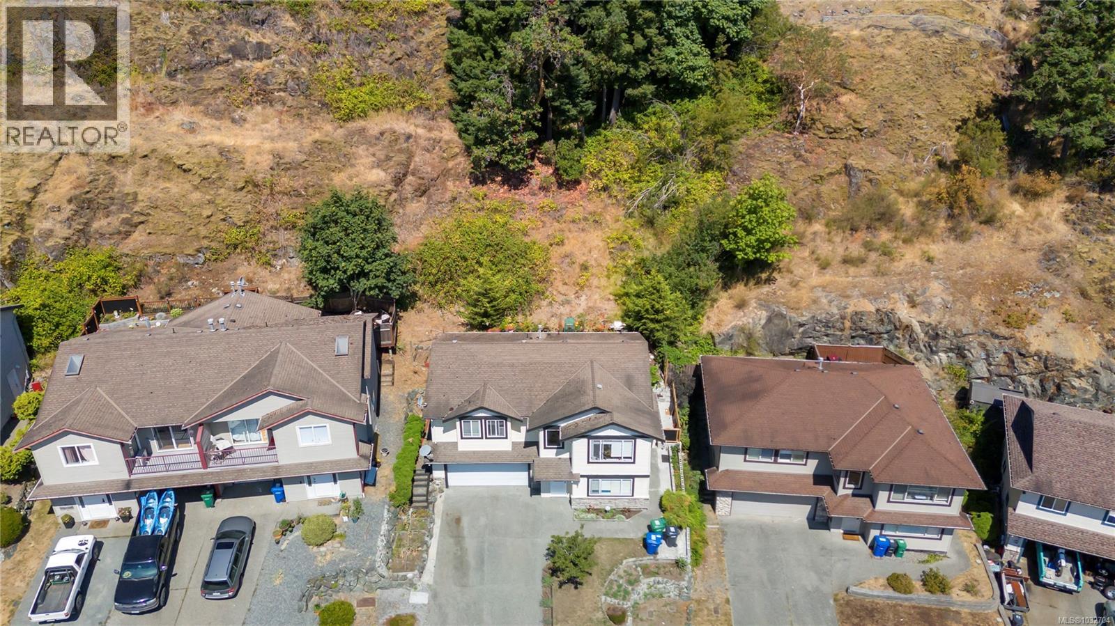 4740 Fairbrook Cres - 10