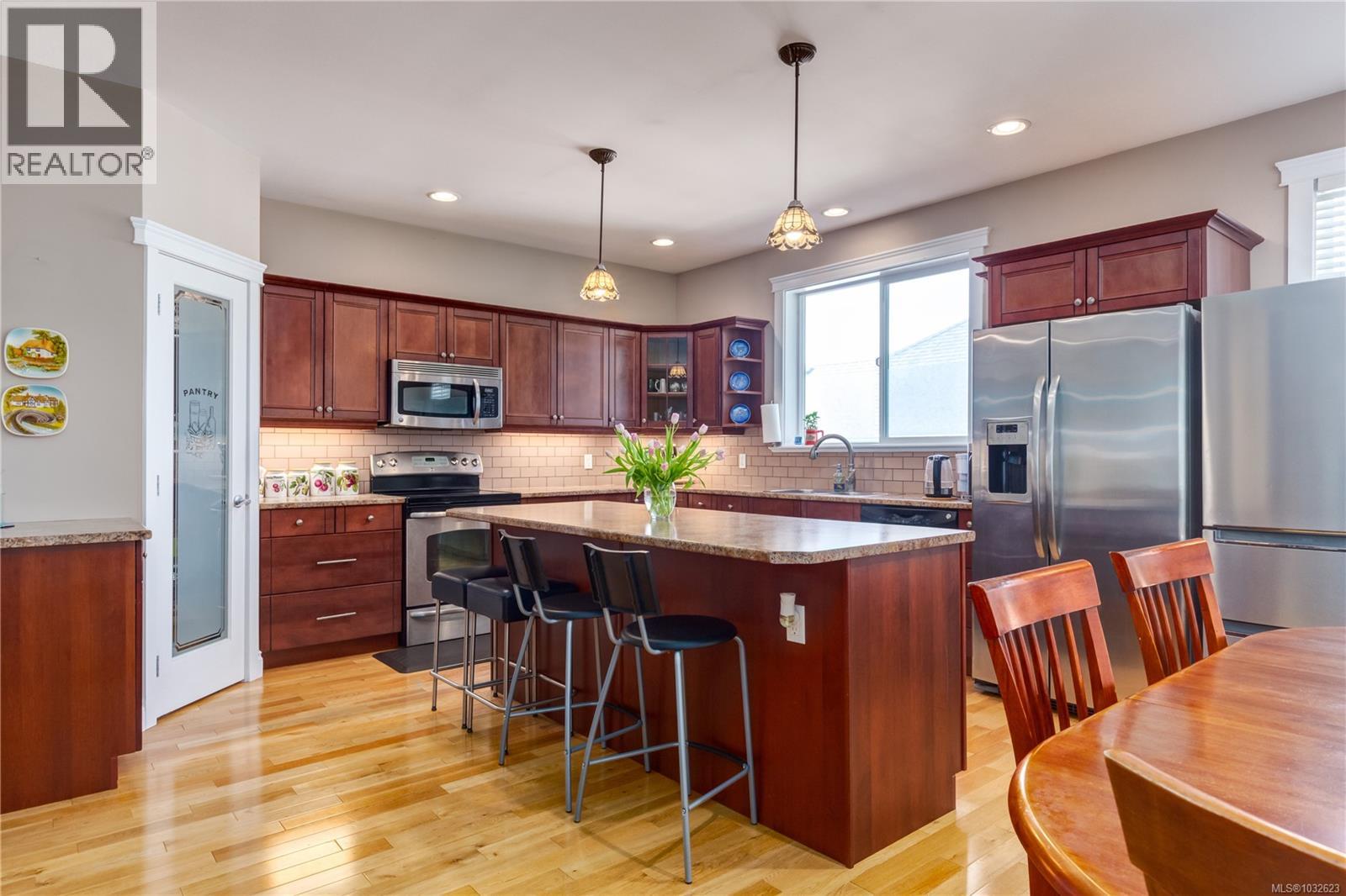 2513 Glendoik Way - 4