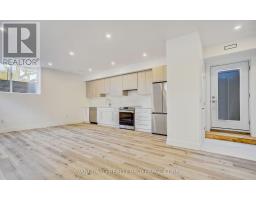 1937 Lawrence Avenue W, Toronto, ON M9N1G8 Photo 12