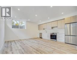 1937 Lawrence Avenue W, Toronto, ON M9N1G8 Photo 32