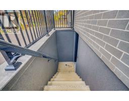1937 Lawrence Avenue W, Toronto, ON M9N1G8 Photo 9