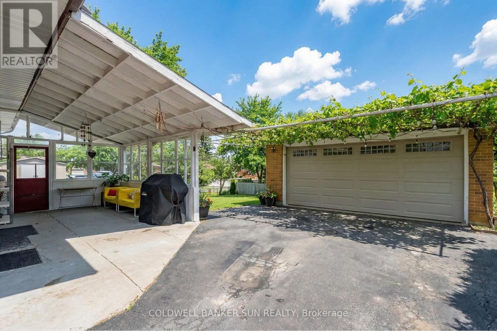 84 DUMBARTON STREET - 4