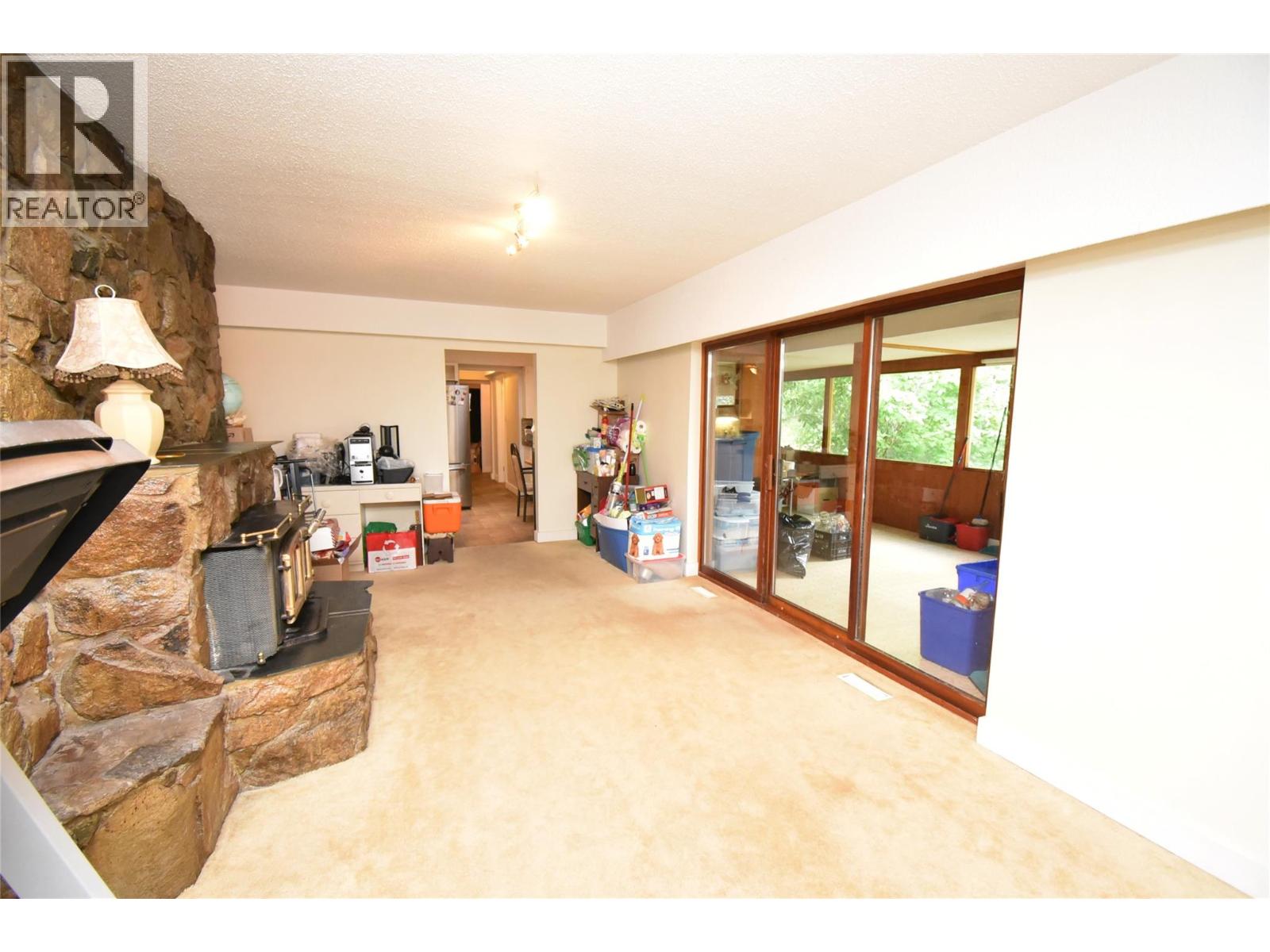  382 Kildare Way, Vernon