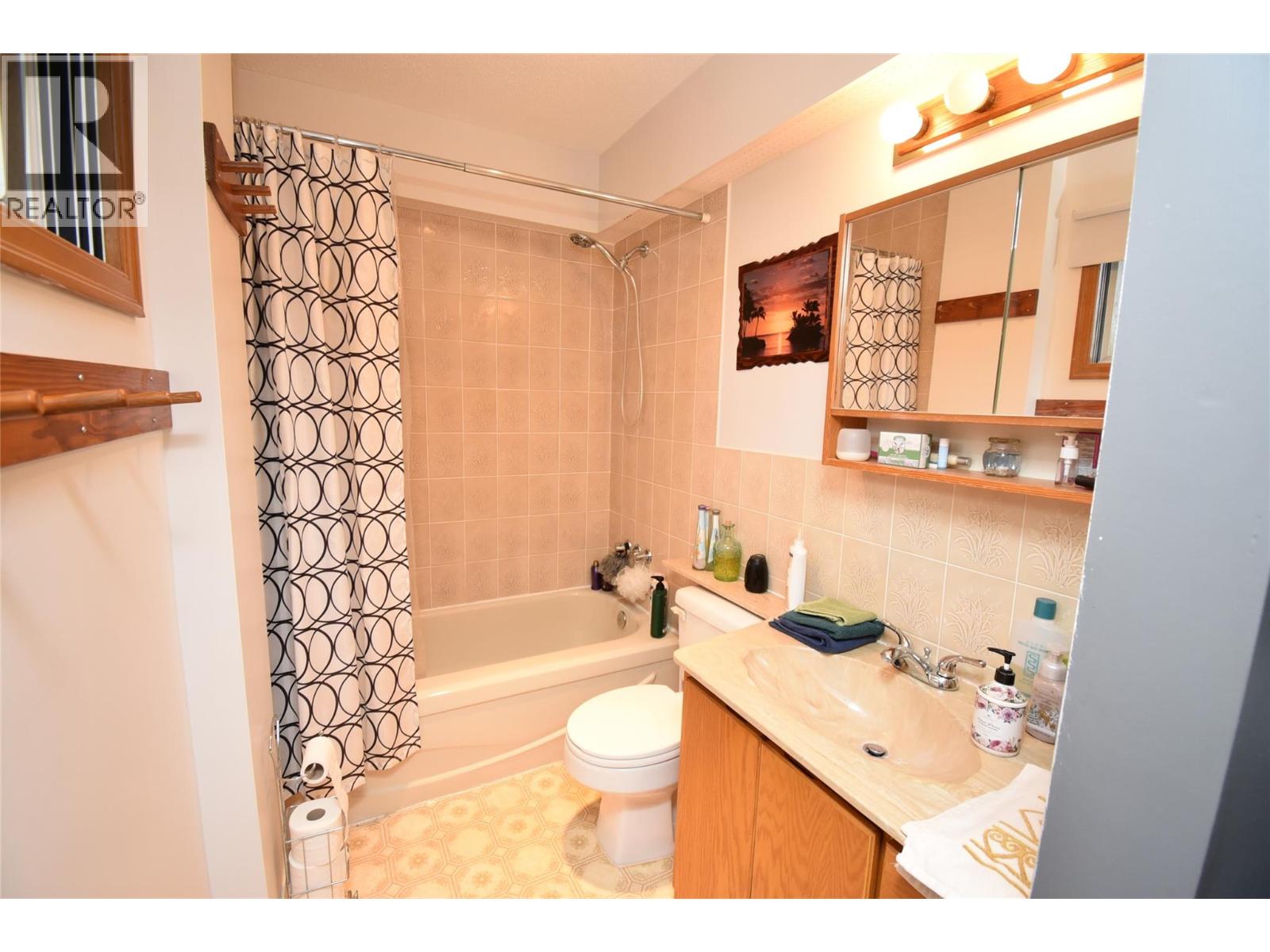  382 Kildare Way, Vernon