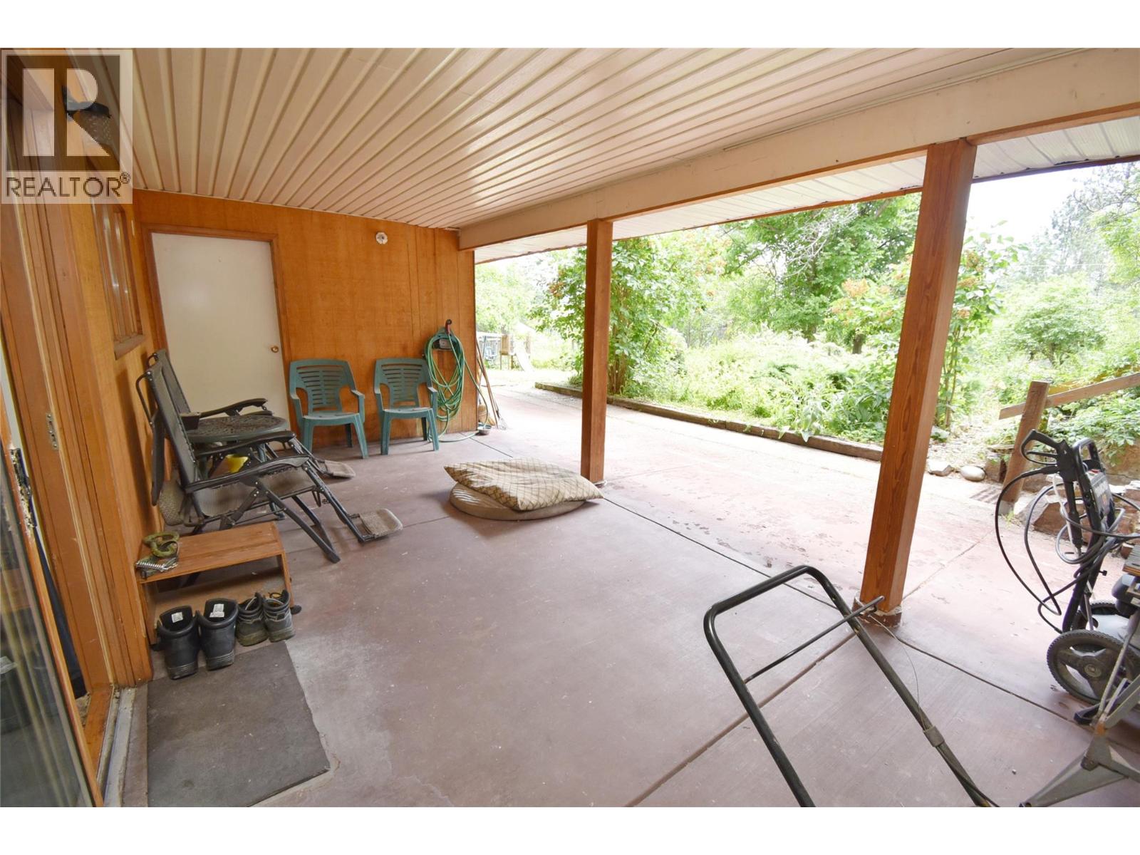  382 Kildare Way, Vernon