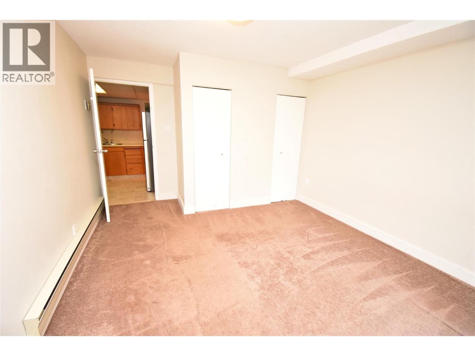  382 Kildare Way, Vernon