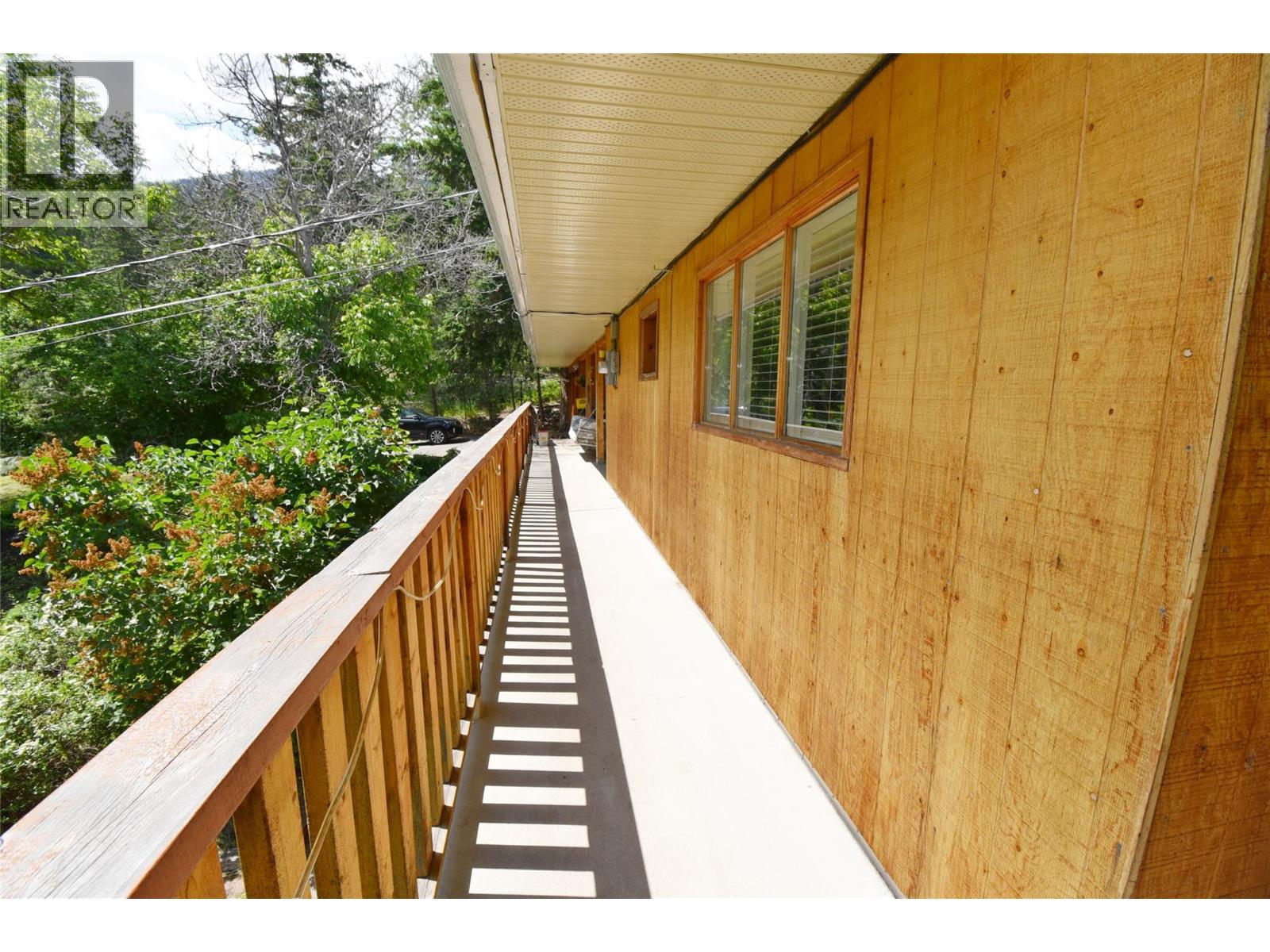  382 Kildare Way, Vernon