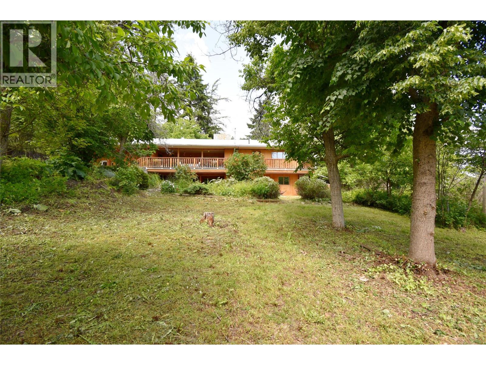  382 Kildare Way, Vernon