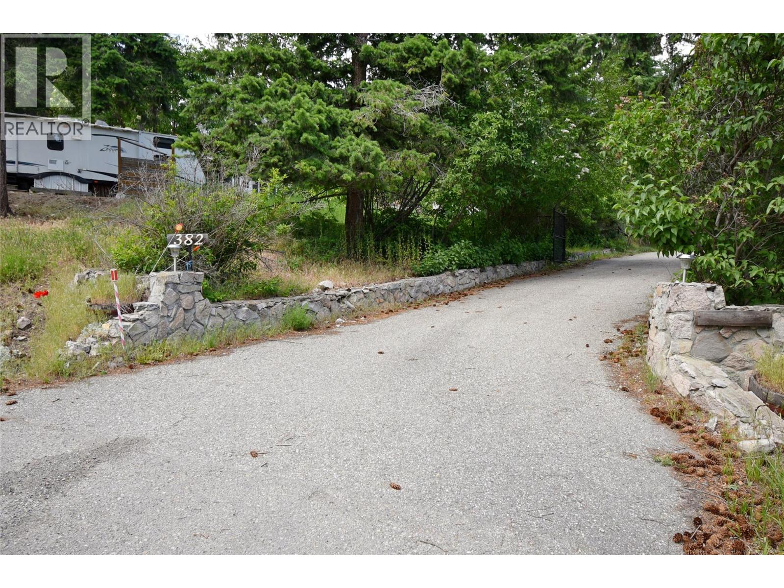  382 Kildare Way, Vernon