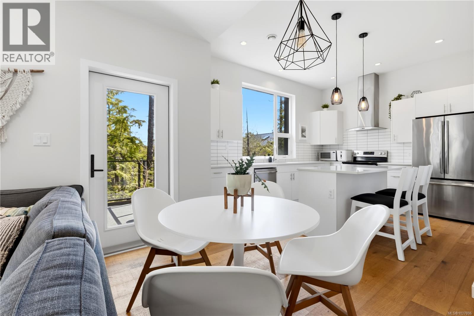 823 Lorne White Pl - 24