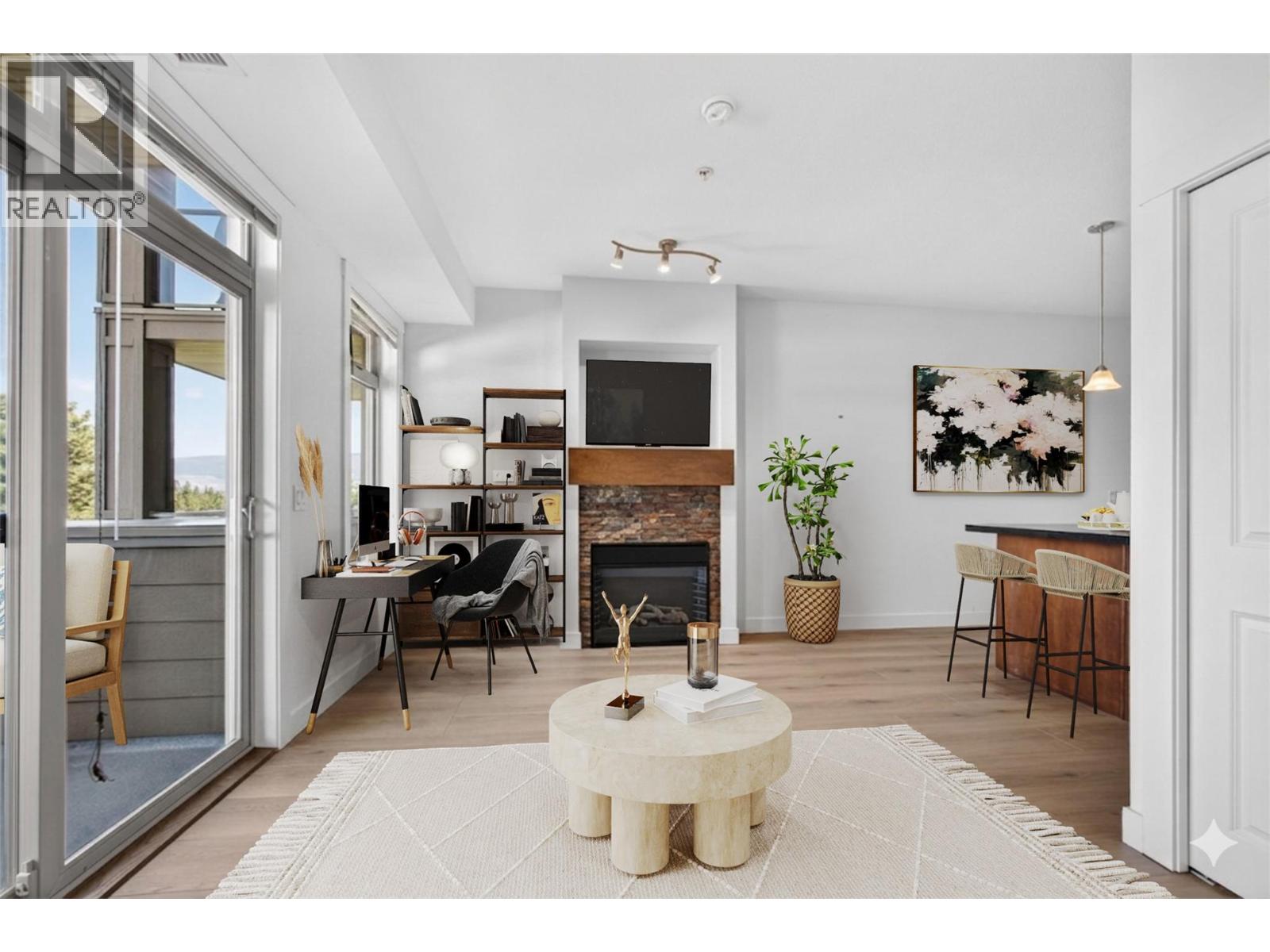 #201 3545 Carrington Road - 4