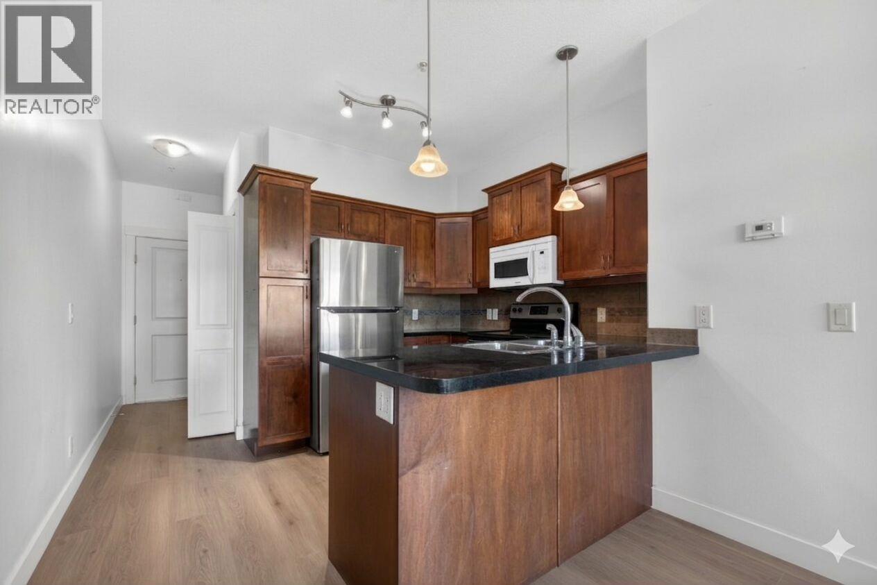 201 3545 Carrington Road, West Kelowna