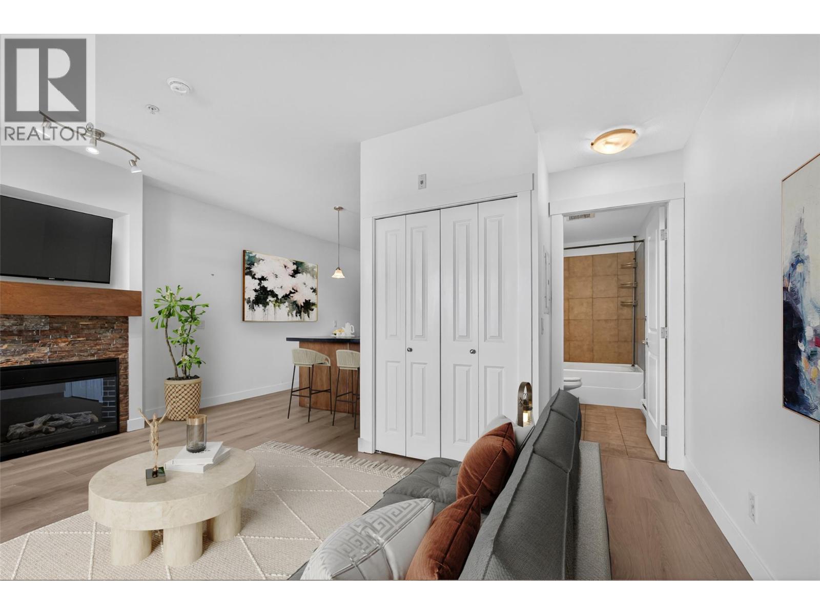 #201 3545 Carrington Road - 11