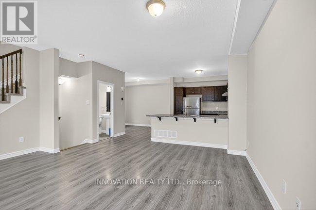 16 CASPIAN ROW — photo 14
