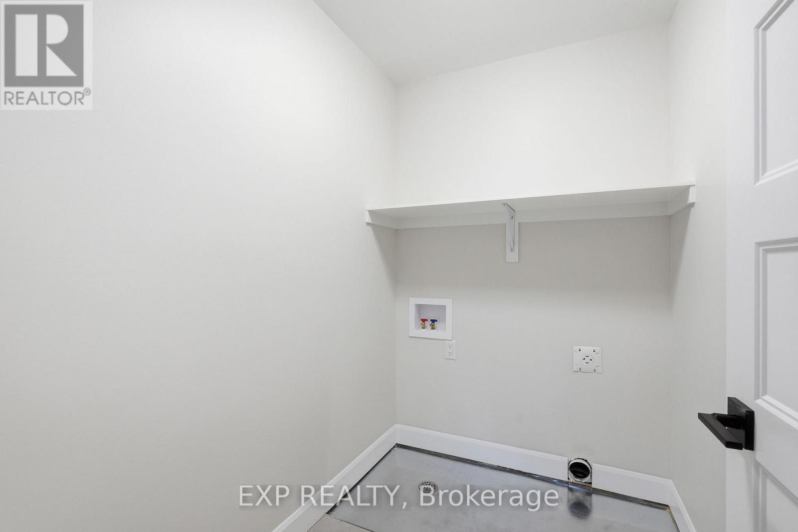 247 SUMAC CRESCENT STREET - 12