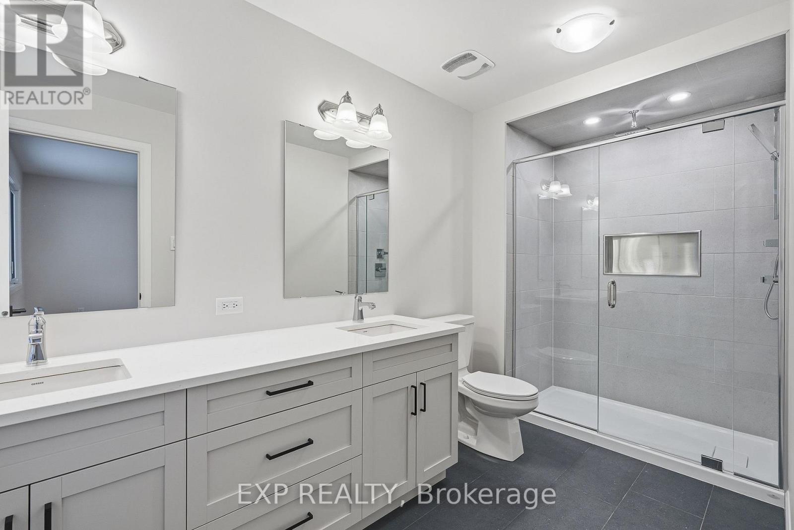 247 SUMAC CRESCENT STREET - 15