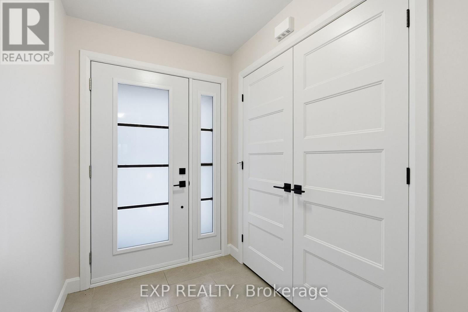 247 SUMAC CRESCENT STREET - 2