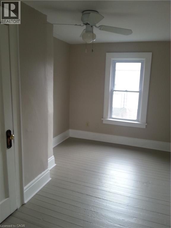 239 YORK Street - 23