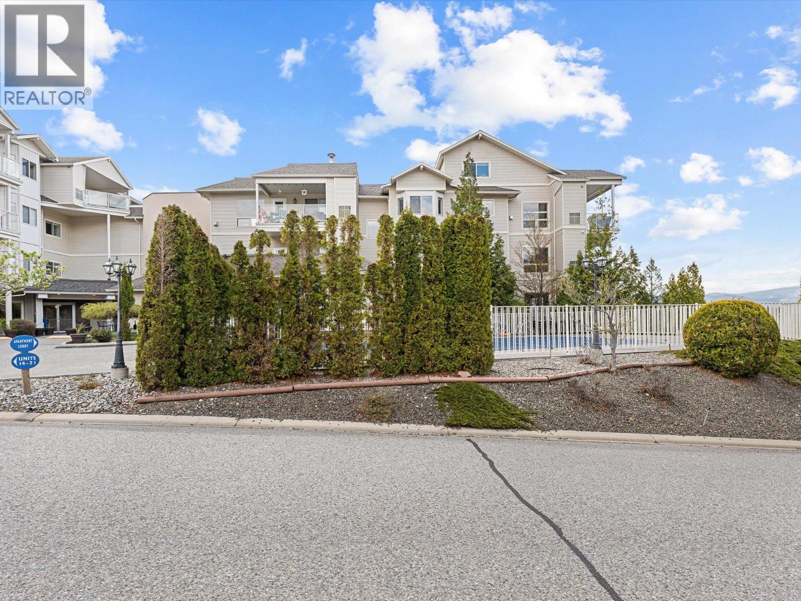 107 2100 Boucherie Road, Kelowna
