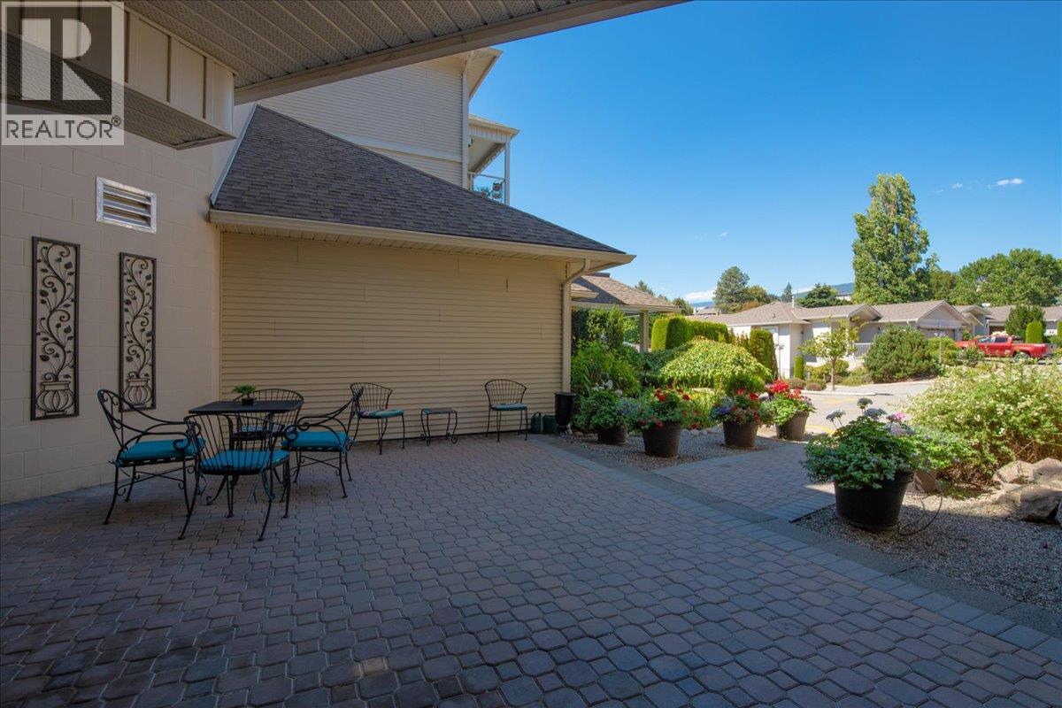 107 2100 Boucherie Road, Kelowna