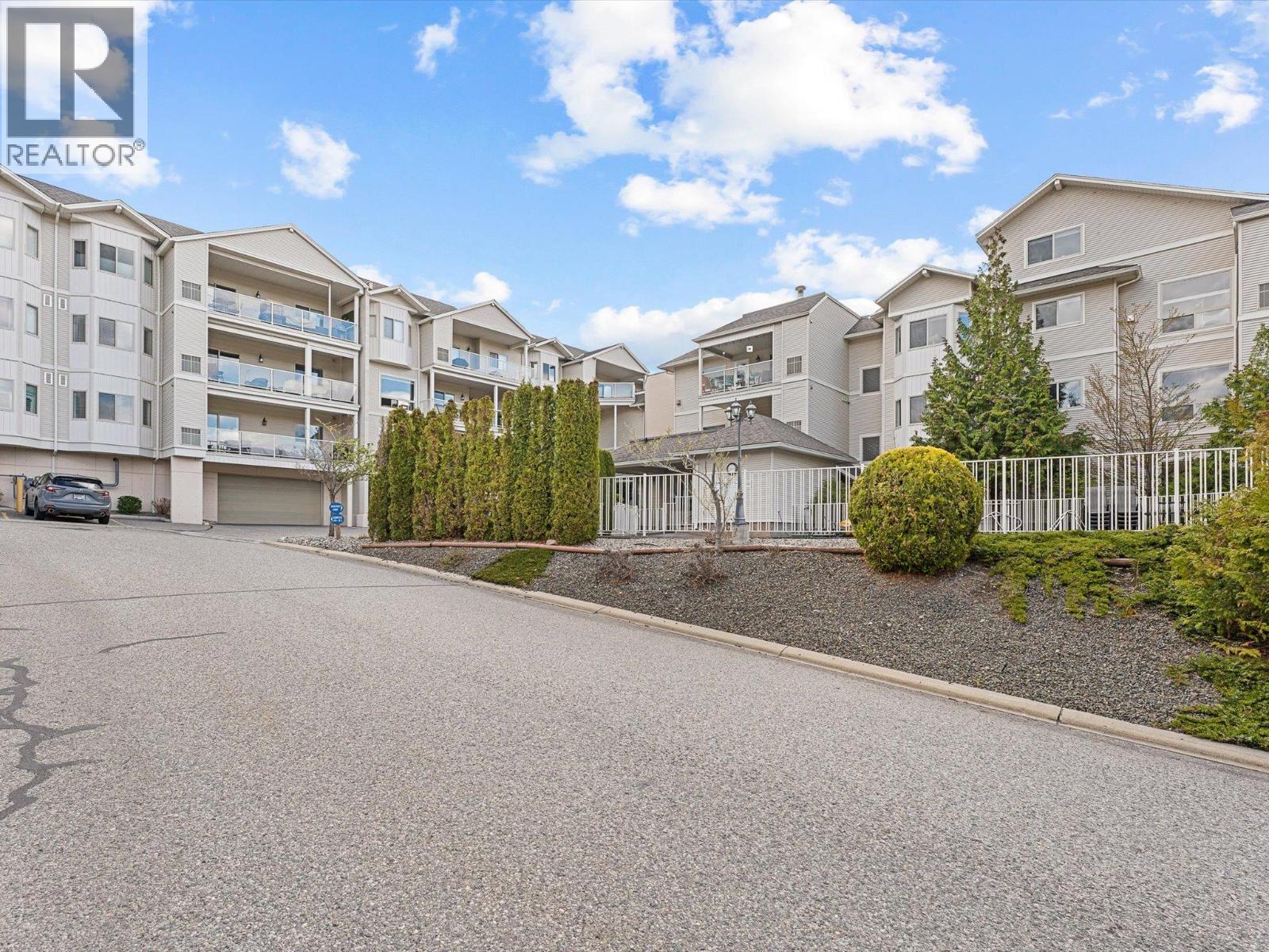 107 2100 Boucherie Road, Kelowna