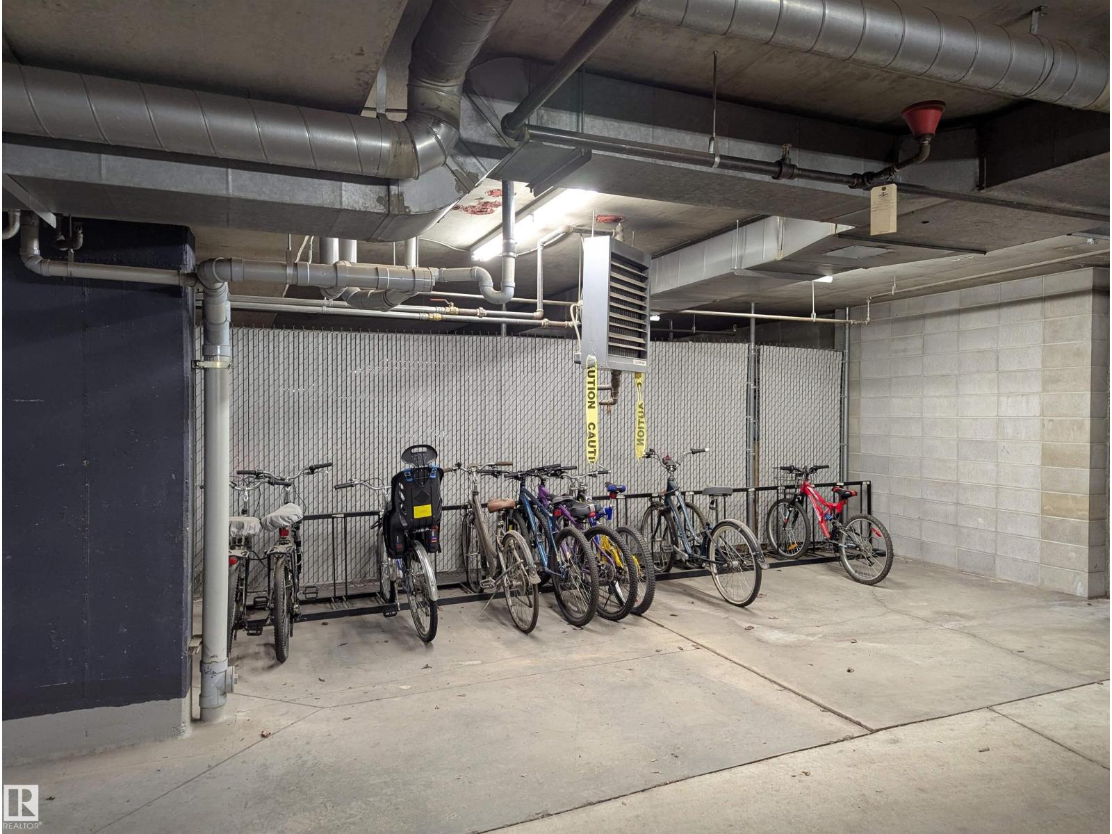 #208 10421 42 AV NW, Edmonton