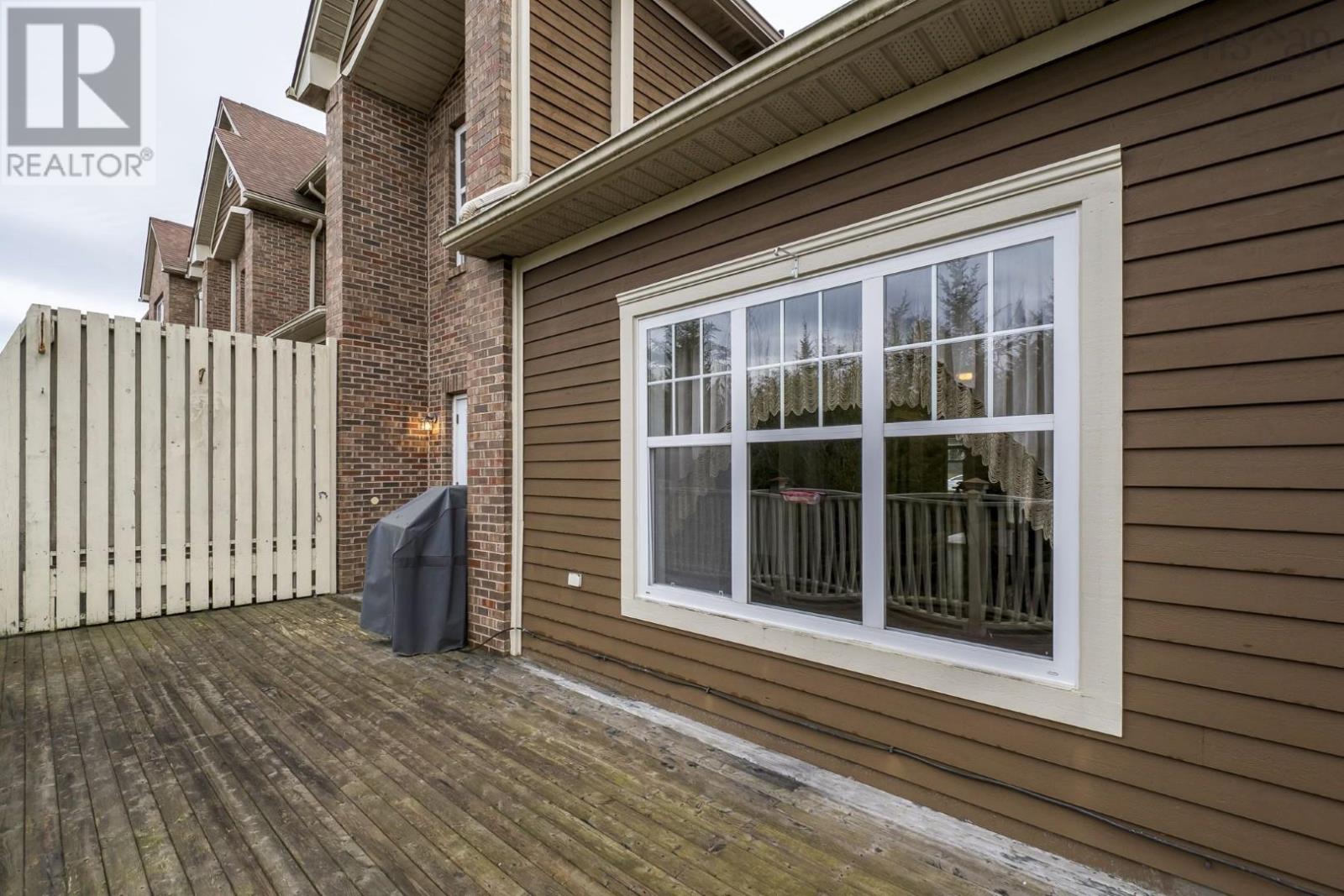 Property 42 of 49 of 52 Greenside Lane