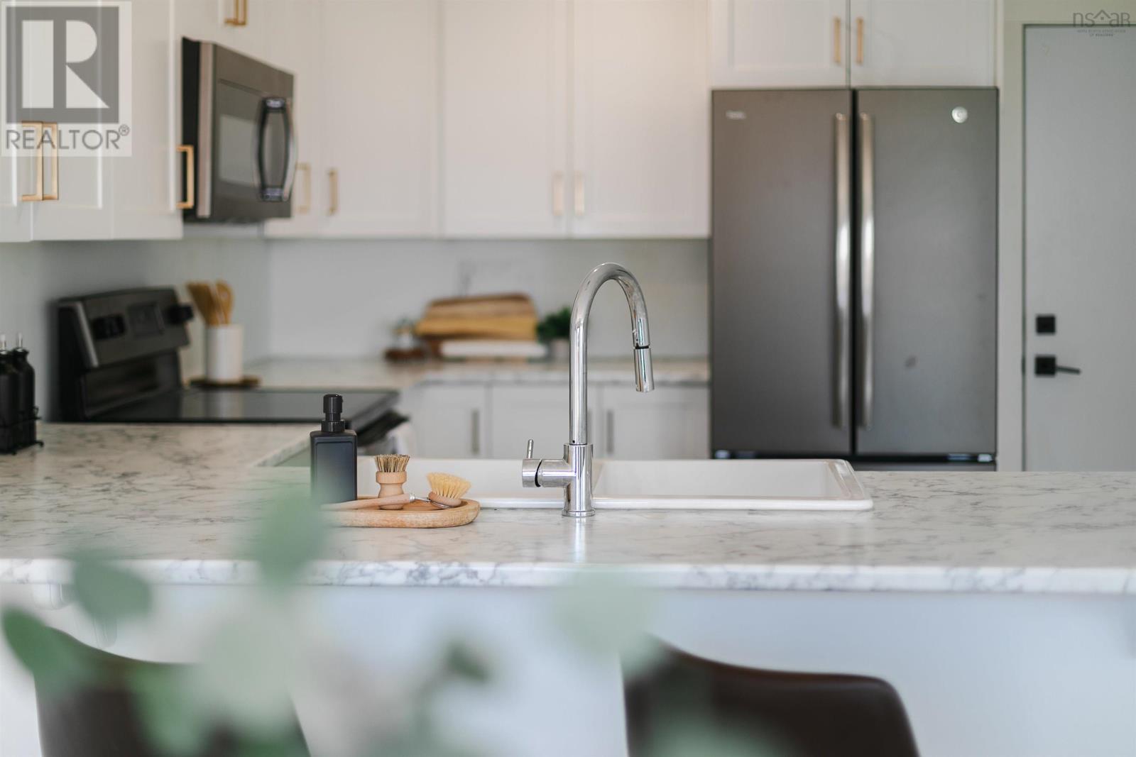 Property 7 of 46 of 33 Brick Lane